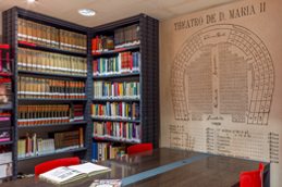 Biblioteca | Arquivo - ©Alfredo Rocha