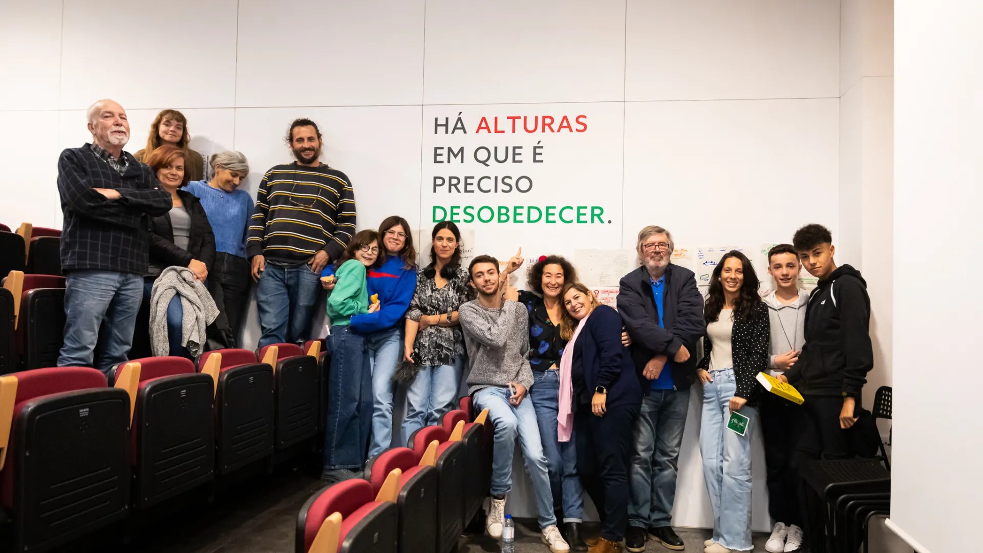 _joayoversosroldayo_2023_odisseianacional_tndmii_lugarespecifico_pe_soa_apresentacyayo_22out_castelovide_lowres_68_576854166653a47311e7f1.jpg _joayoversosroldayo_2023_odisseianacional_tndmii_lugarespecifico_pe_soa_apresentacyayo_22out_castelovide_lowres_68_576854166653a47311e7f1.jpg