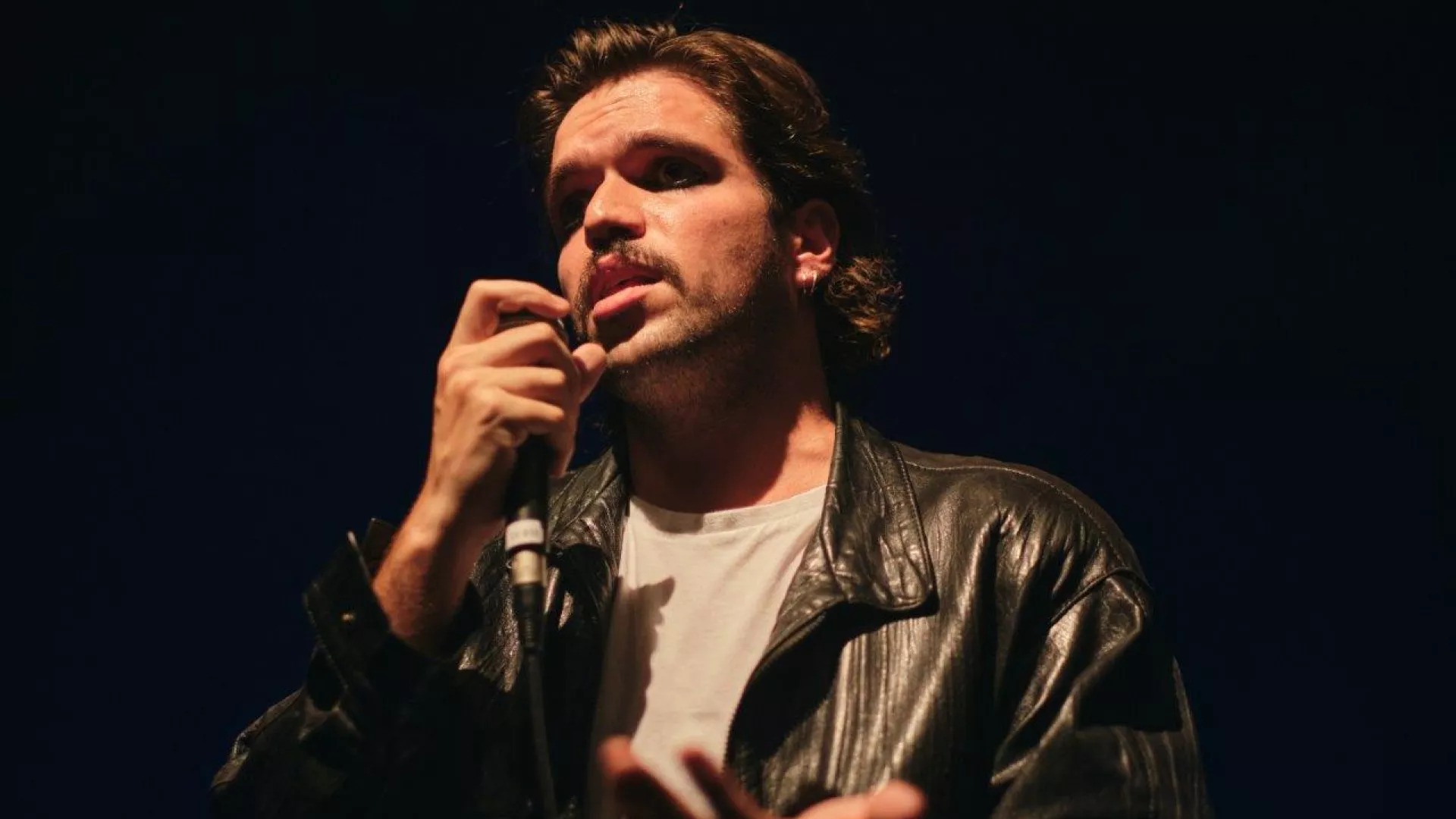 ainda_estou_aqui_filipe_ferreira_5__49443822660d6013d438ee.jpg