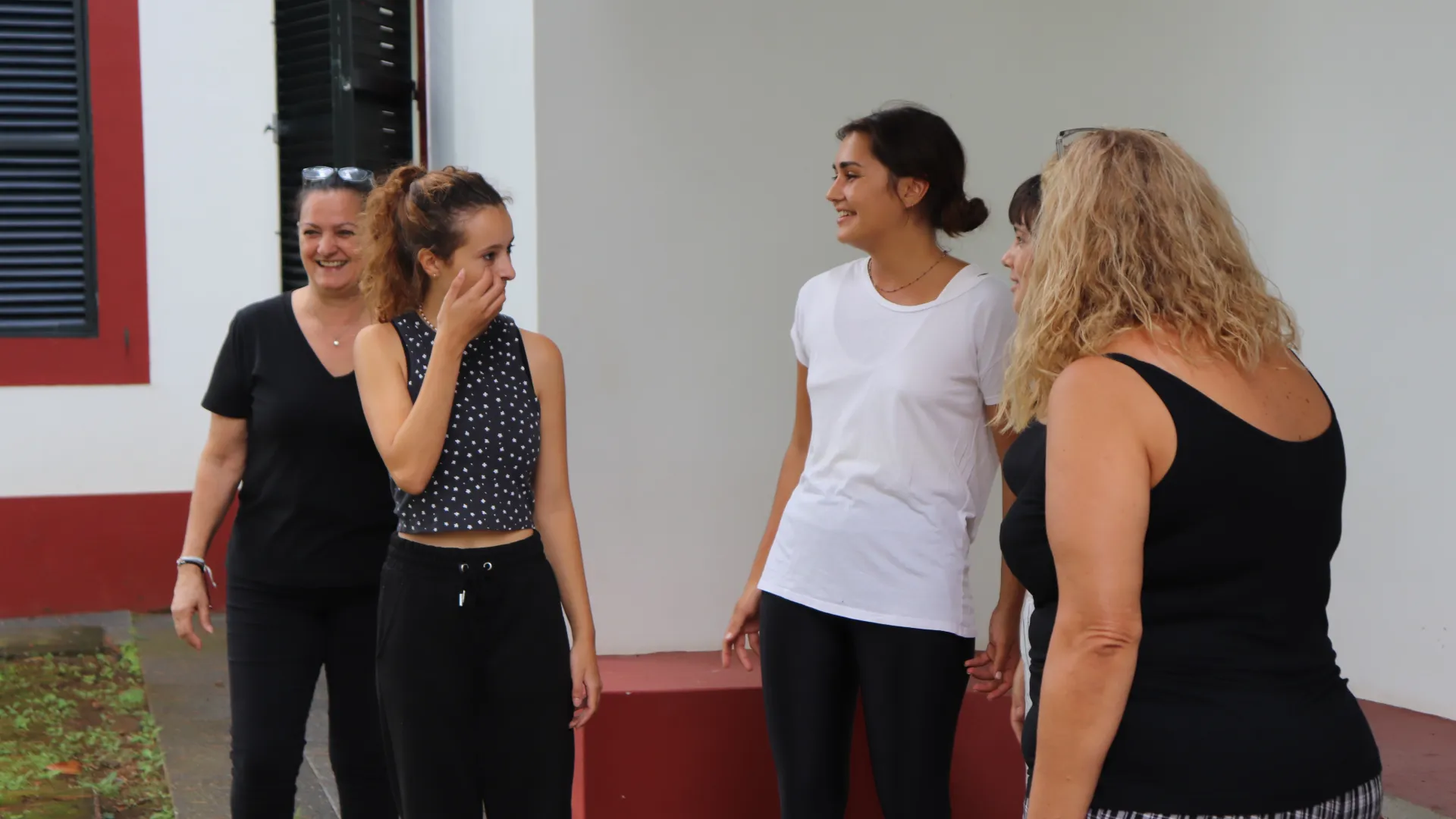 coletivo_espaco_invisivel_creditos_daniela_cruz_13__3459624866b9ed4d3de00.jpg