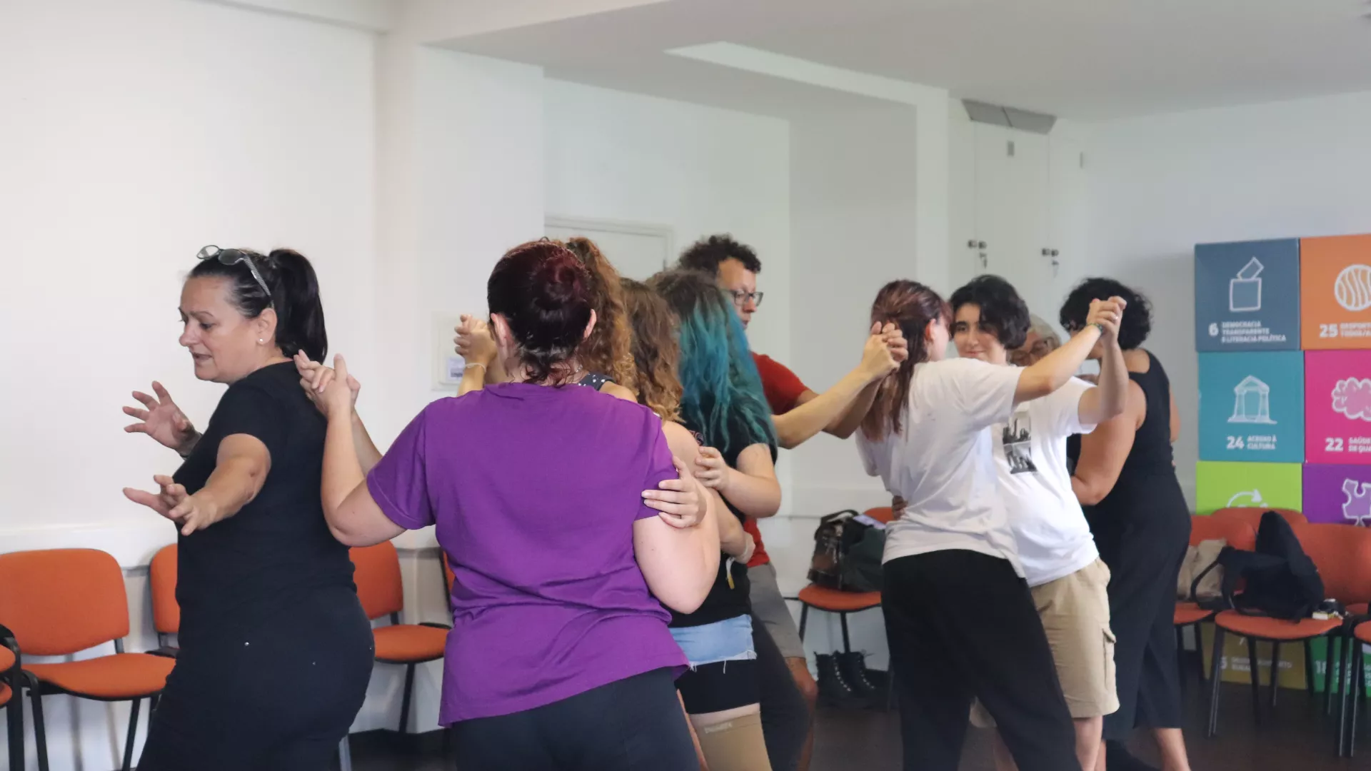 coletivo_espaco_invisivel_creditos_daniela_cruz_4__152123883366b9ed5f71291.jpg