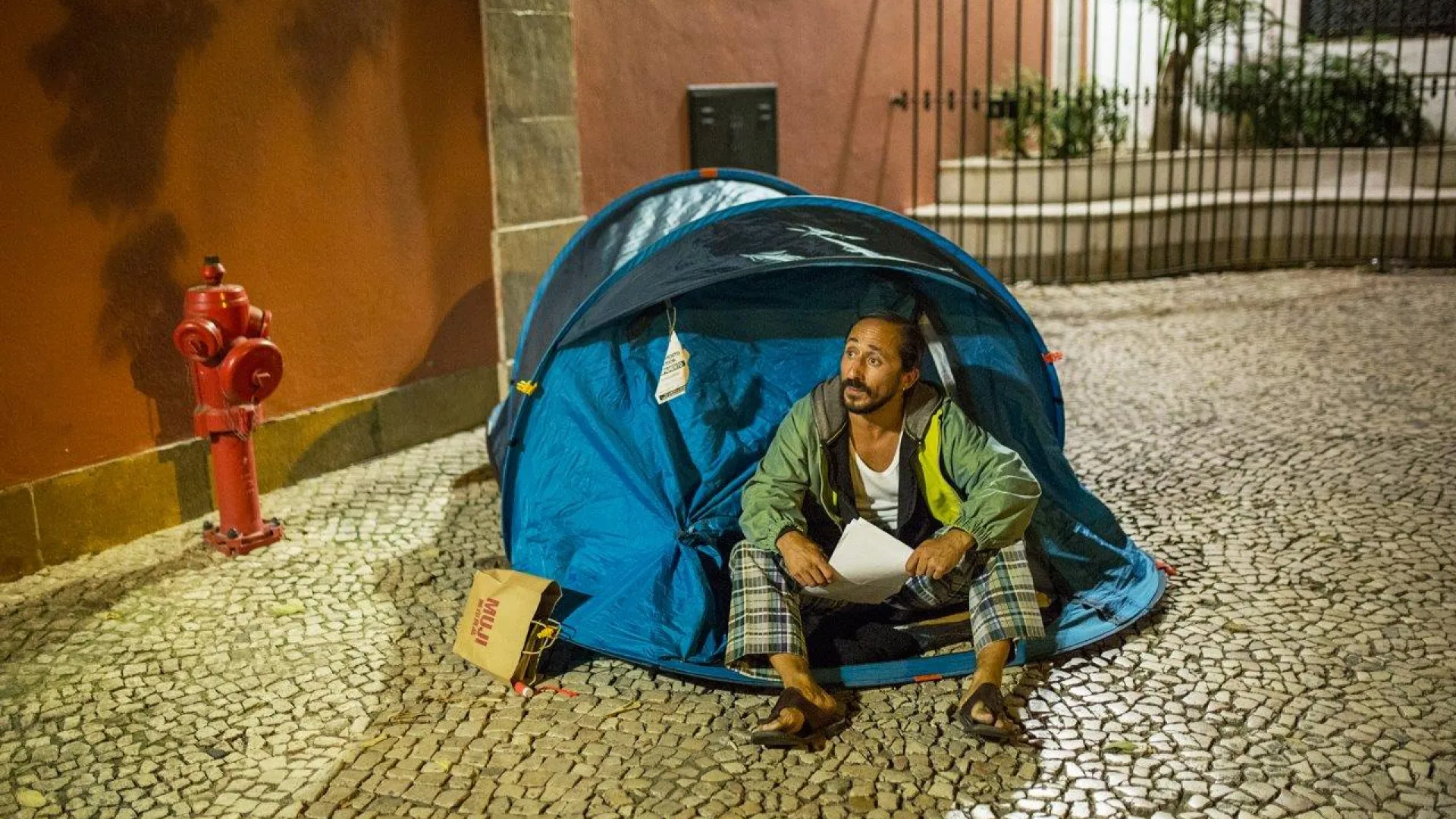 esta_e_a_minha_cidade_e_eu_quero_viver_nela_©filipe_ferreira_18__73456157657d6adec38e4d.jpg esta_e_a_minha_cidade_e_eu_quero_viver_nela_©filipe_ferreira_18__73456157657d6adec38e4d.jpg