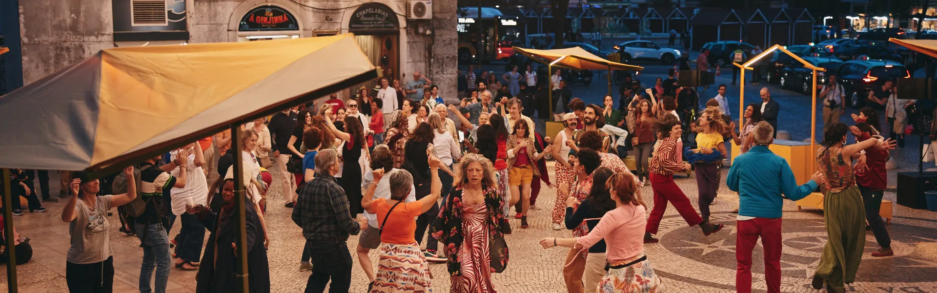 mercado_das_madrugadas_1920_2018683247688771f2b816a.png mercado_das_madrugadas_1920_2018683247688771f2b816a.png